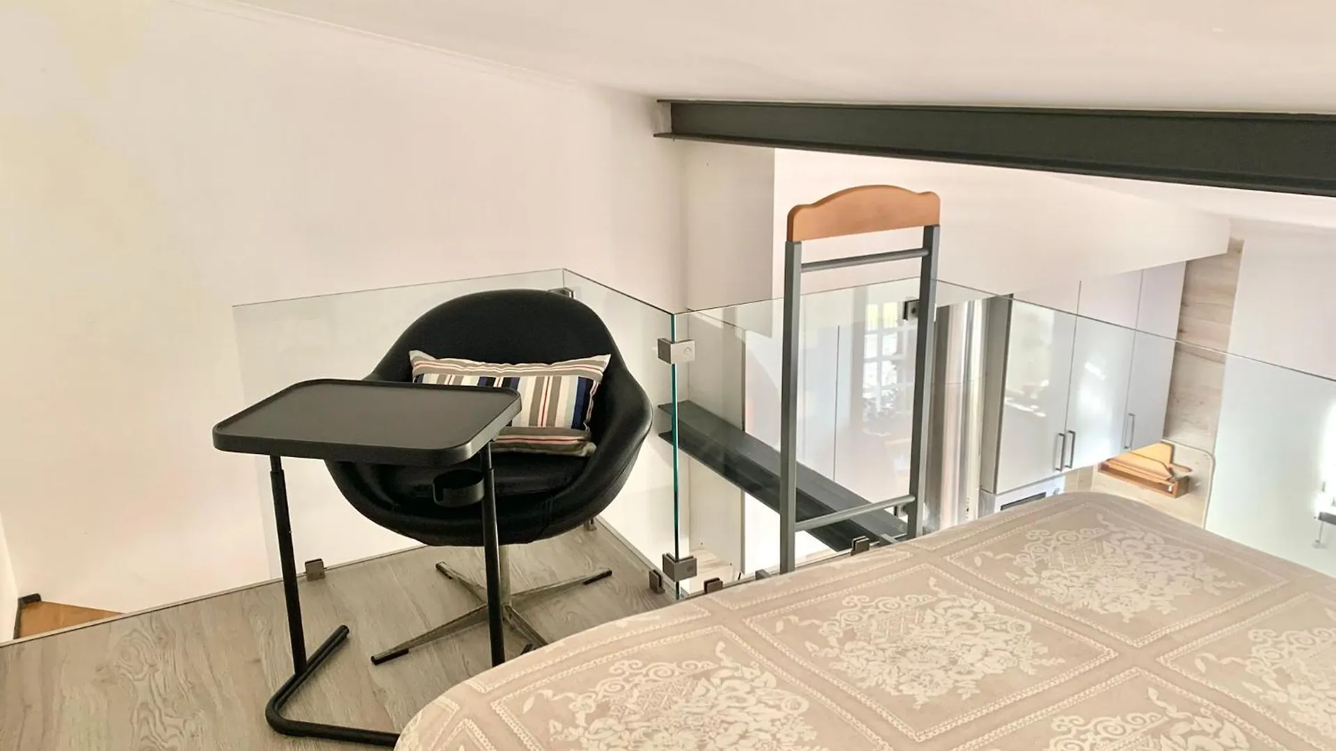 Cozy Studio House With Private Terrace In Cascais アルカビデシェ ポルトガル